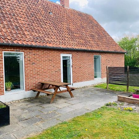 Sdr Gronkaer Feriehus - Holiday House Bækmarksbro Esterno foto